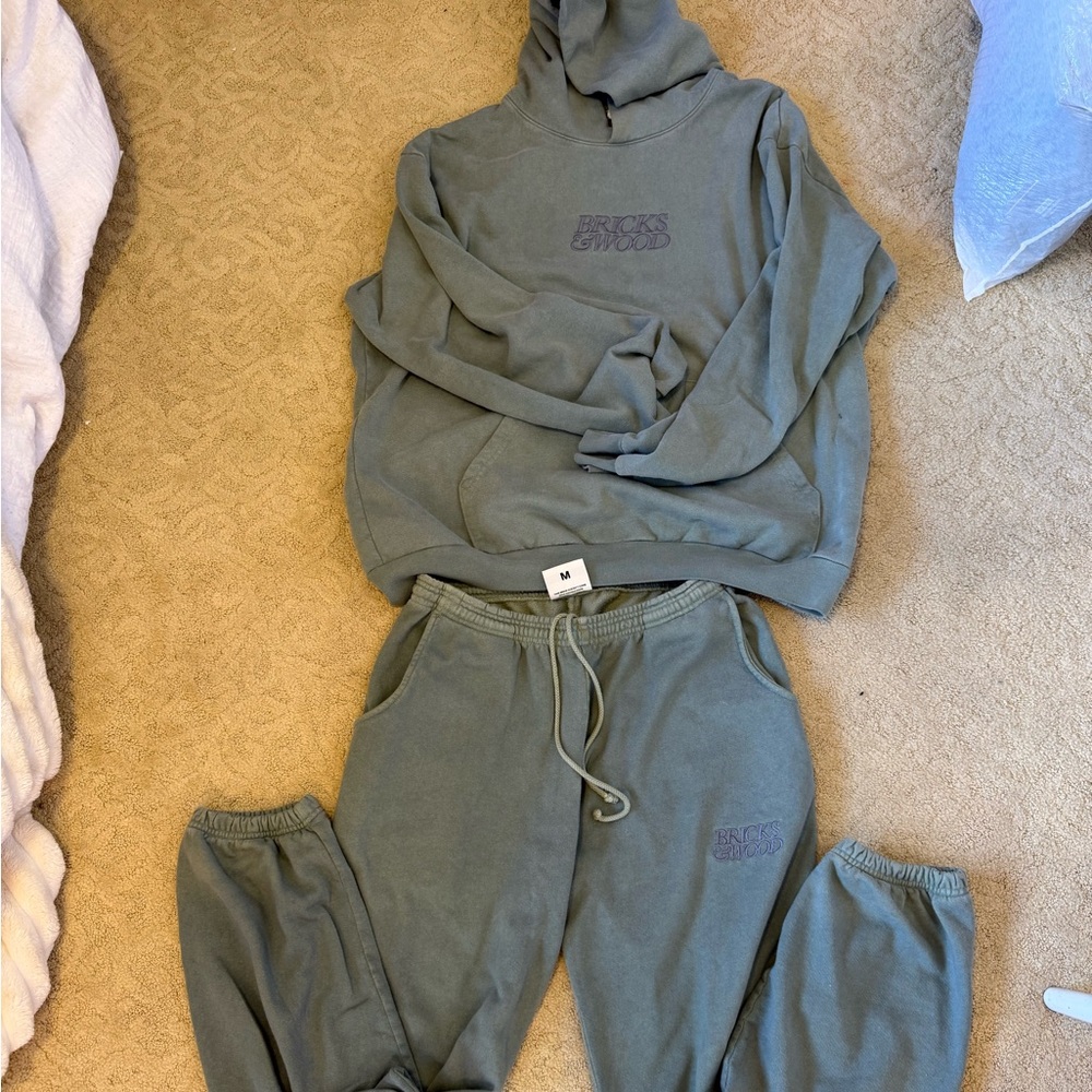 Bricks & Wood Sage Green Loungewear Set